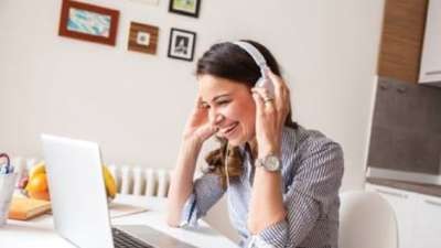 Social media intern placements to support small business
